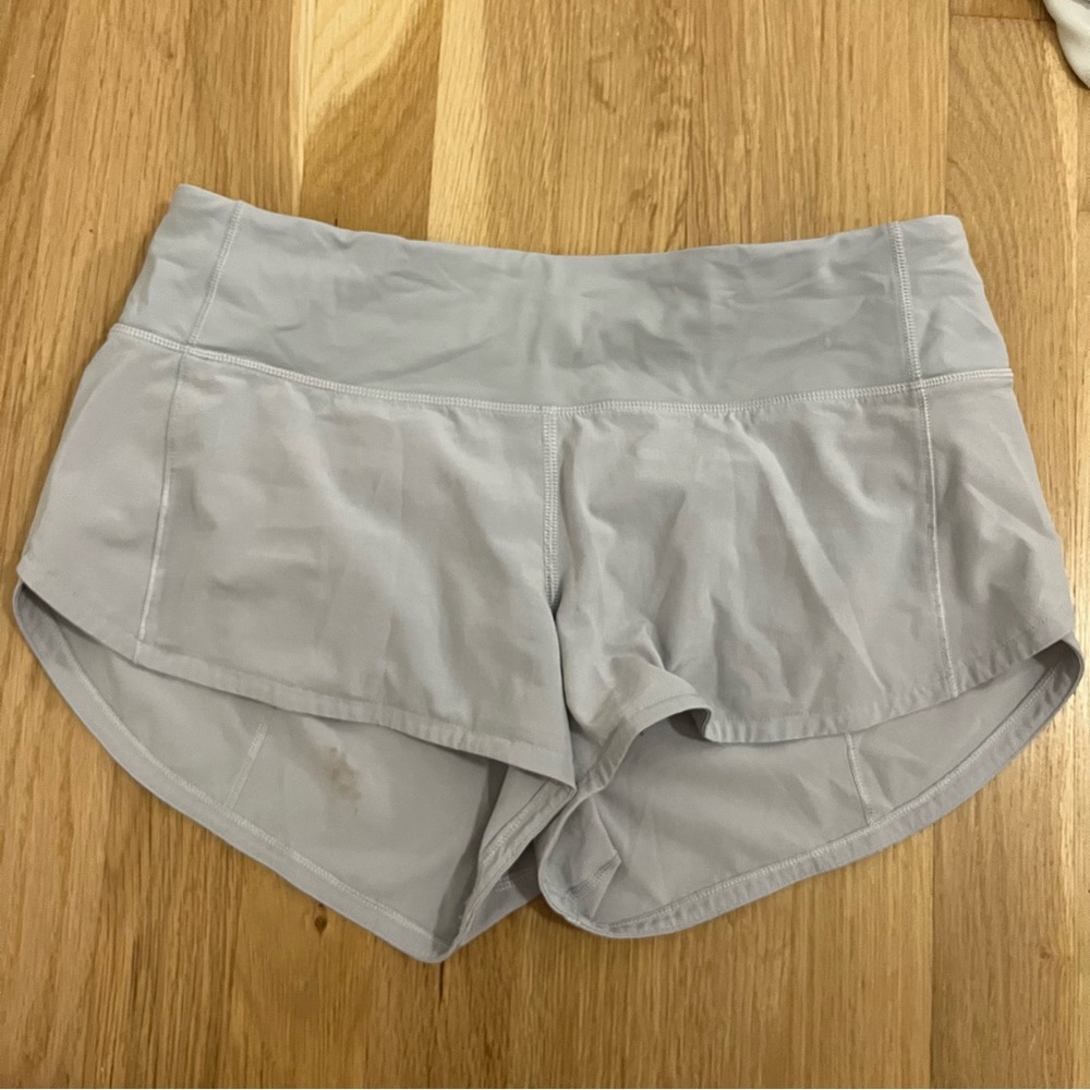 Lululemon Speed Up Shorts 2.5in Size 4